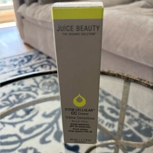 Juice Beauty Stem Cellular CC Cream in color Beach Glow (new, unopened)